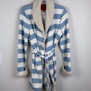 VICTORIA'S SECRET Blue Cream Striped Sherpa Collar Cuffs Short Robe  - Medium